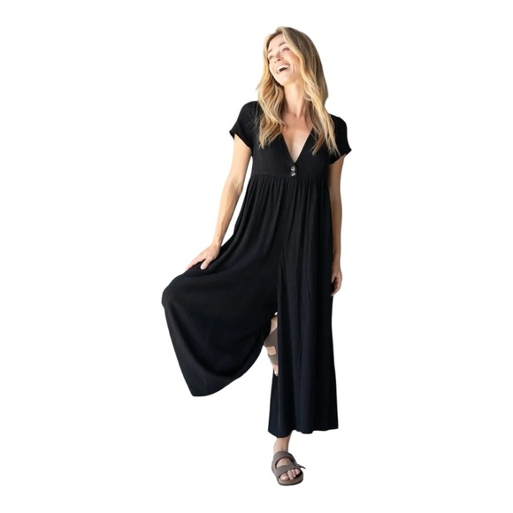 Natural Life Avery Wide-Leg Jumpsuit - Black  size M - Picture 1 of 15